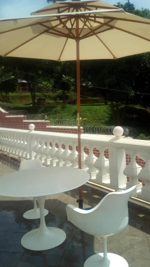 Plot 4 Kavuma Close Villa Kampala Exterior photo